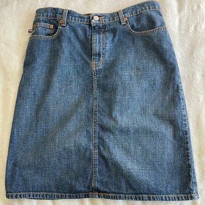 Ralph Lauren Sporty Size 6 Denim Skirt
